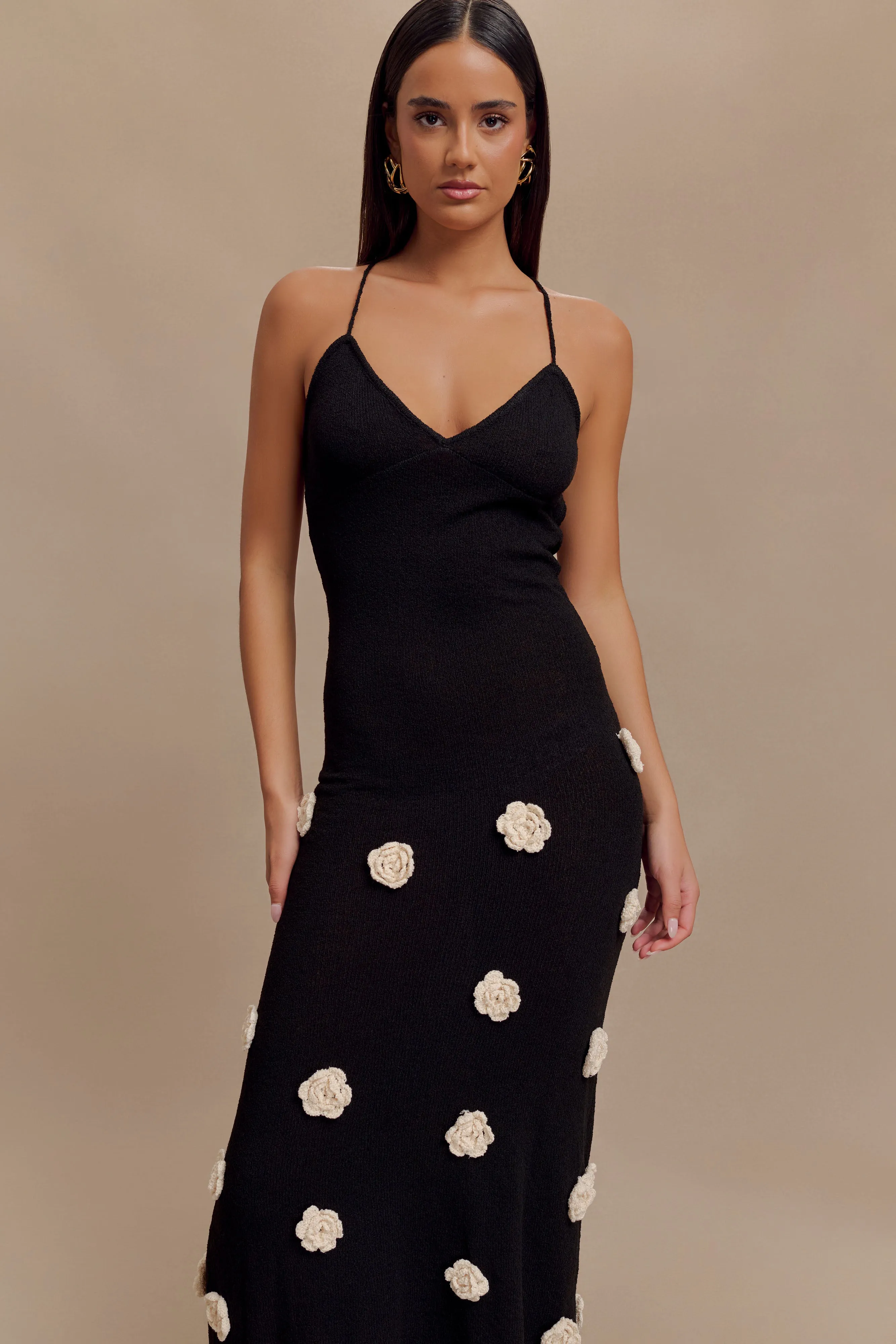 Suki Knit Maxi Dress With Flowers - Black/White Sharp Look Gender Fluid