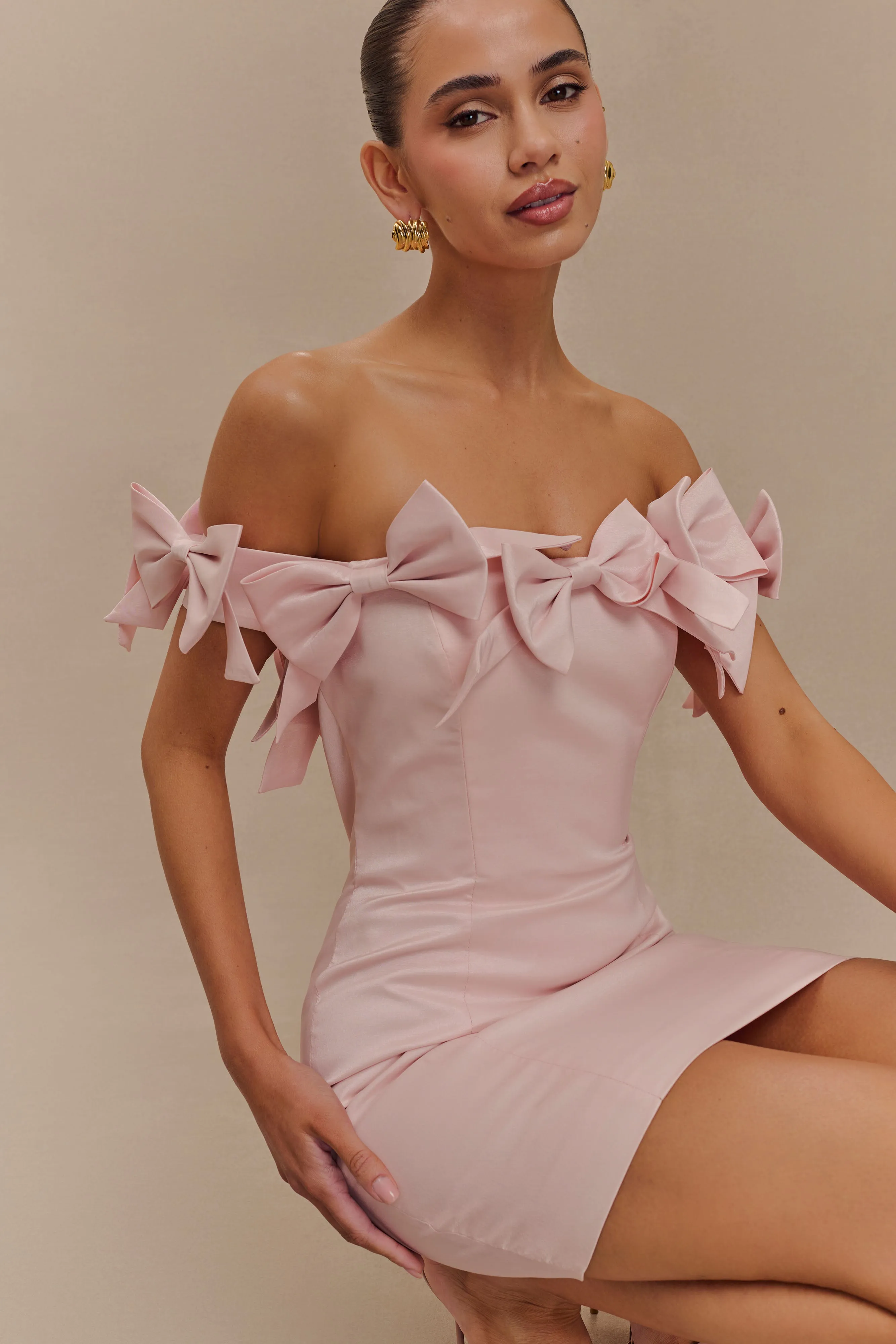 Simple Chic Rose Strapless Bow Mini Dress - Powder Pink