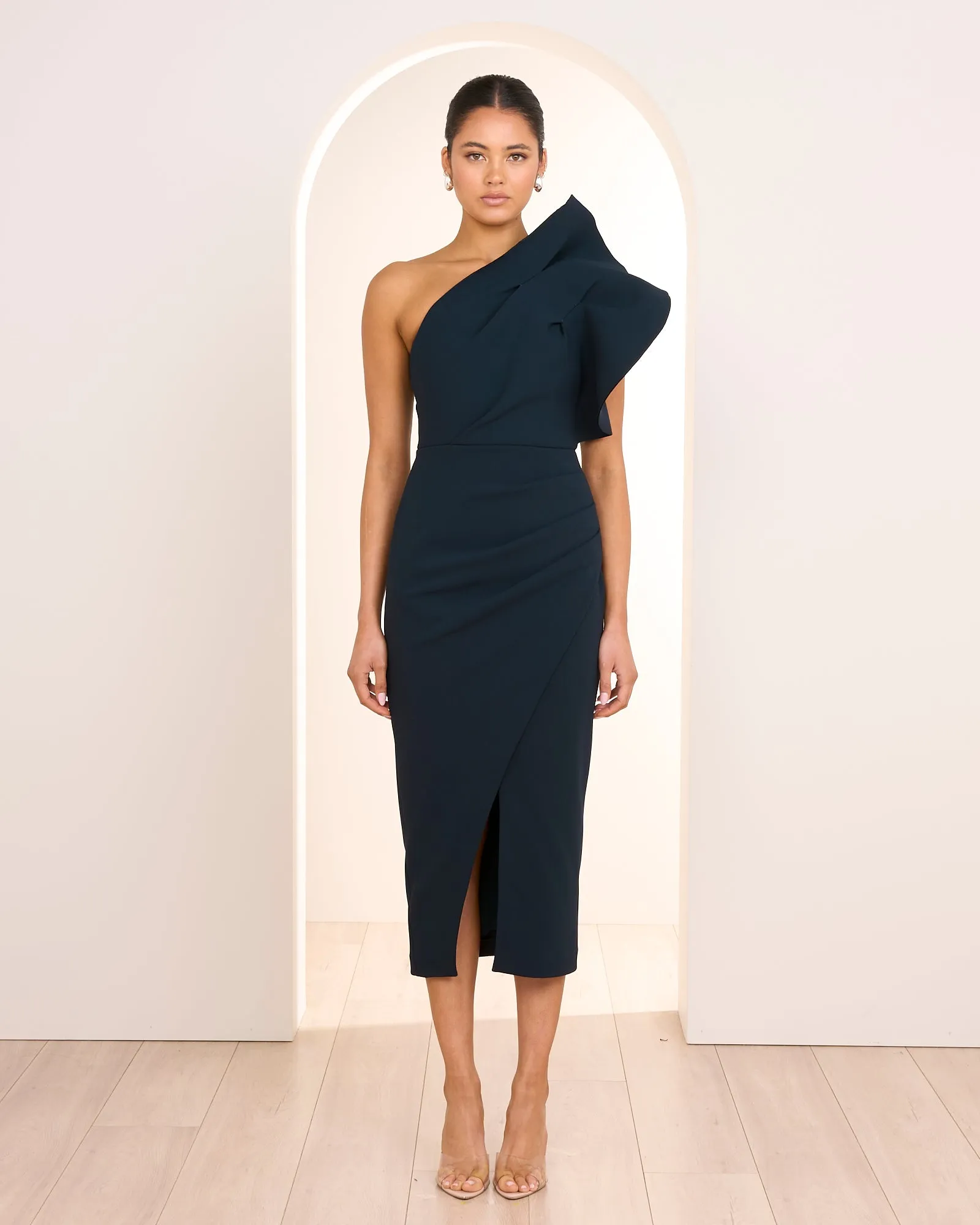 Vaeda Midi Dress Pure Elegance