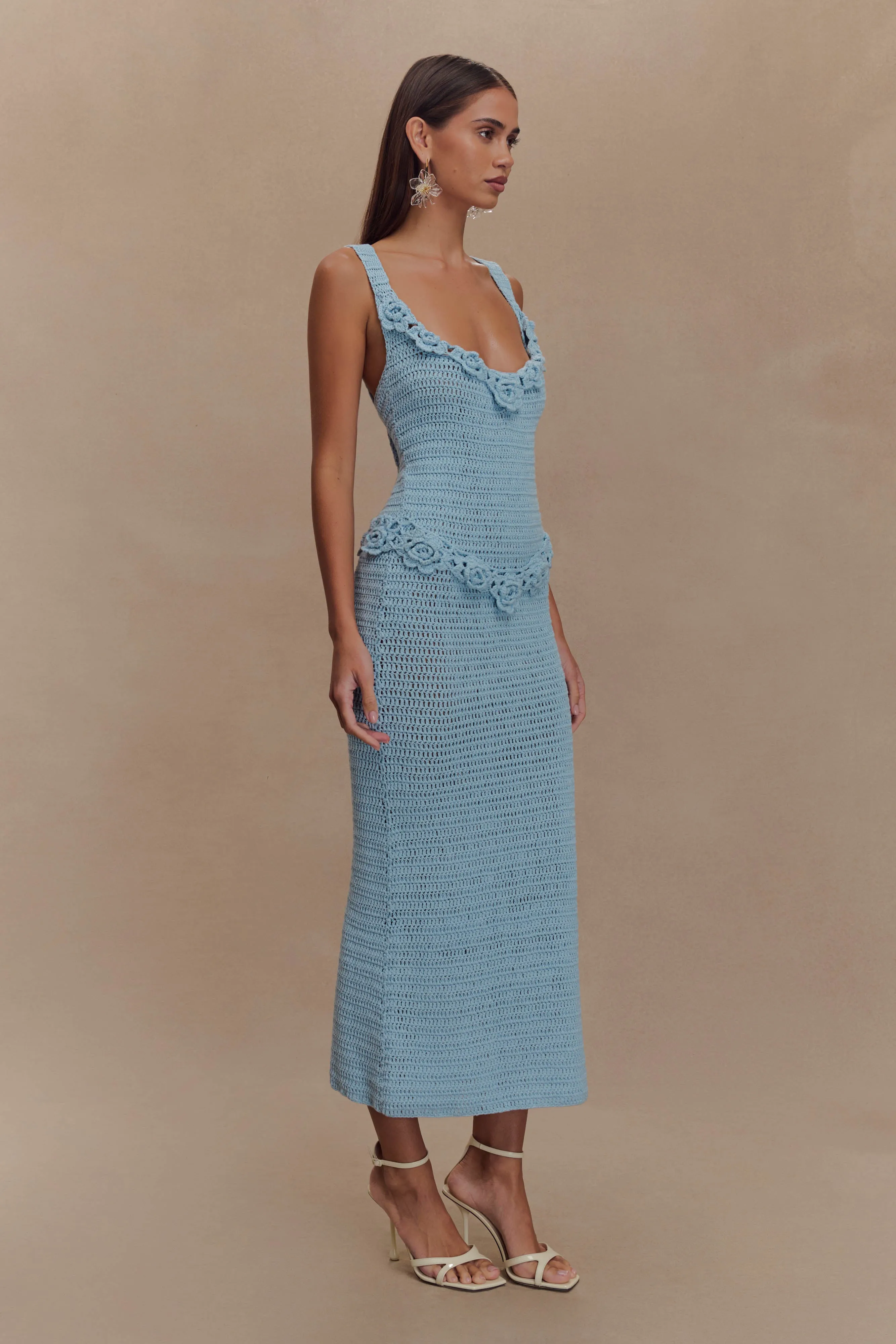 Night Party Heart Tone Teagan Floral Hand Crochet Midi Dress - Blue