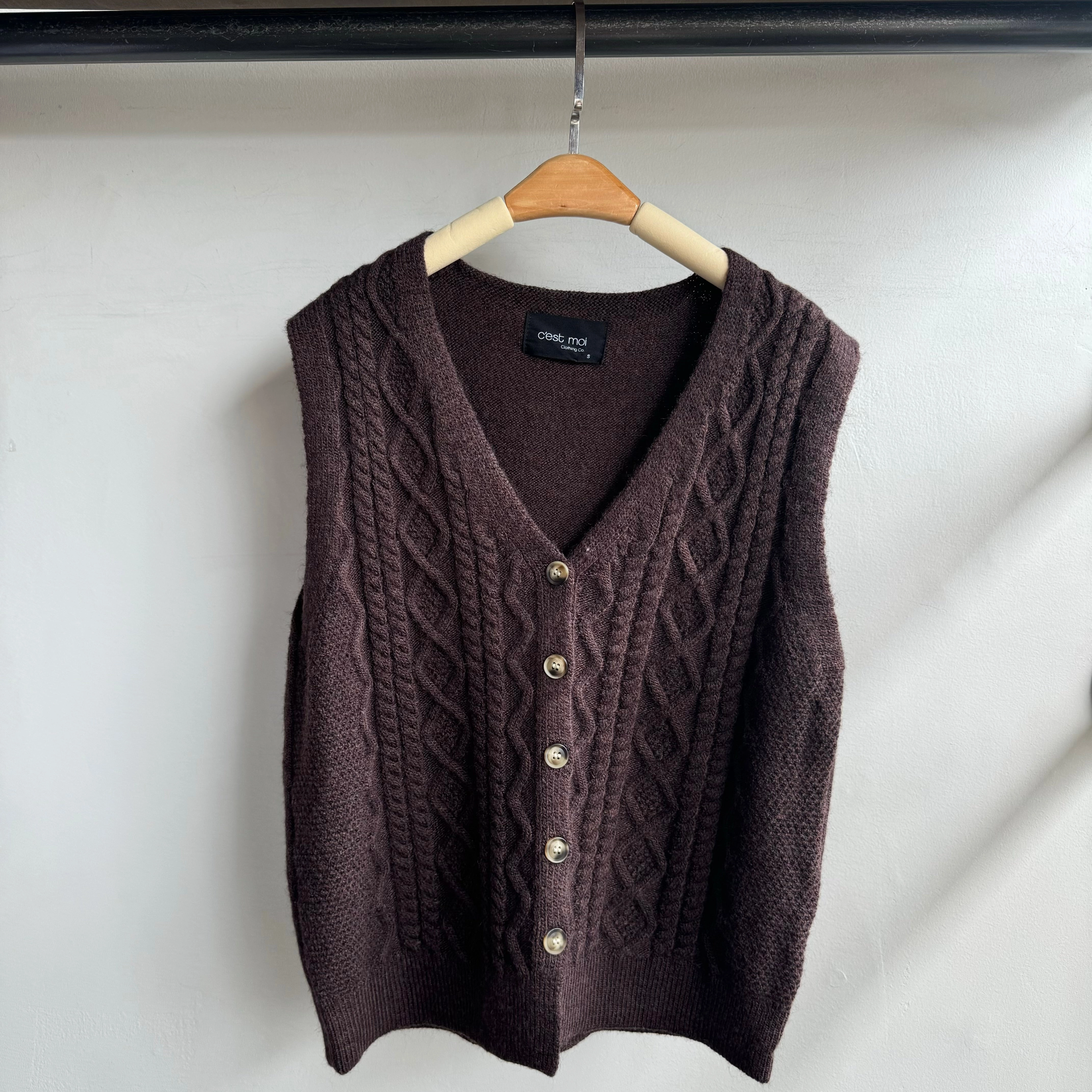 THESE DAYS Knit Vest Seamless Construction Design StretchComfortDesign
