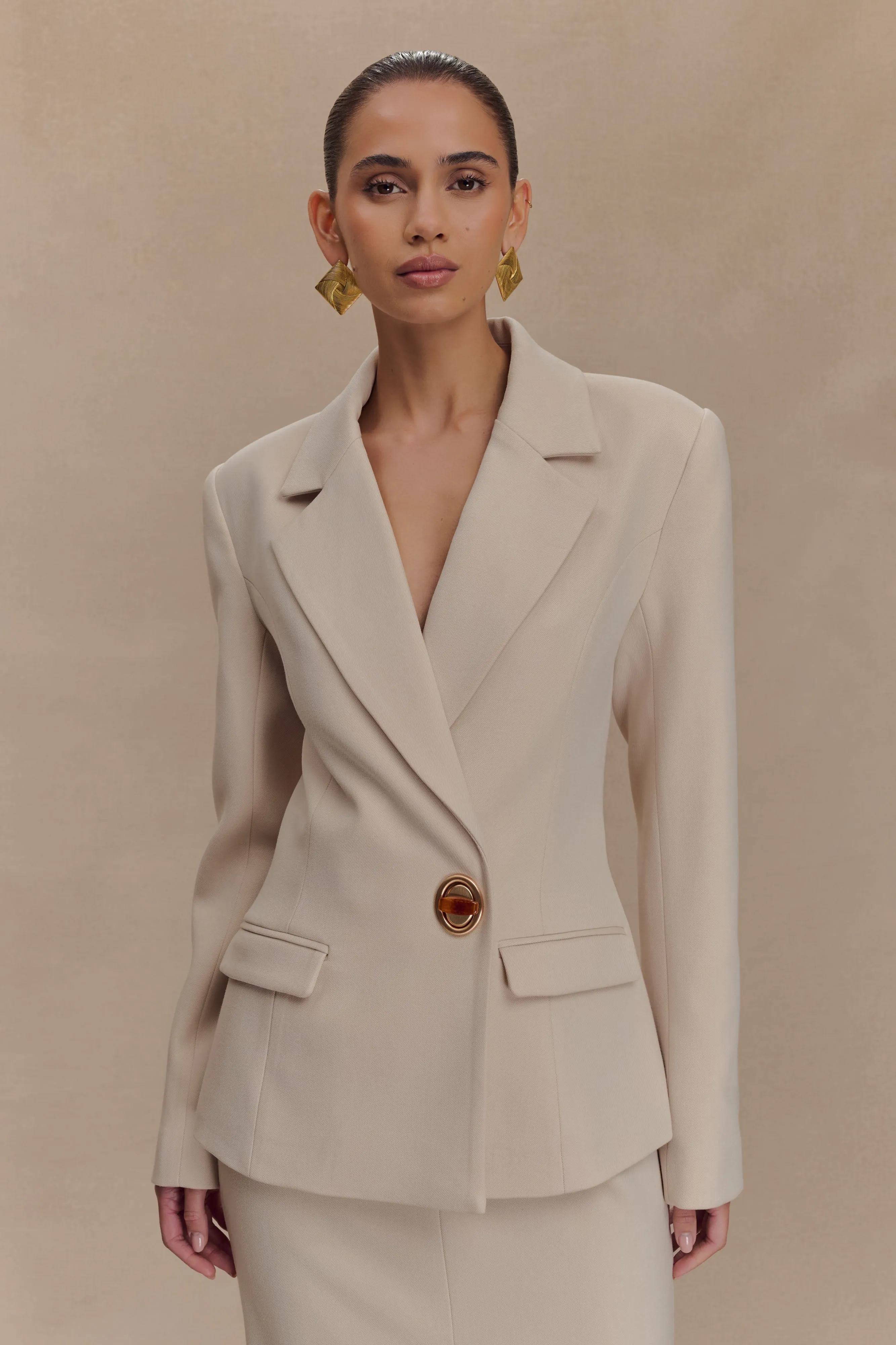 Layered Drape Travel Light Fit Max Cinched Waist Blazer - Ivory Stone