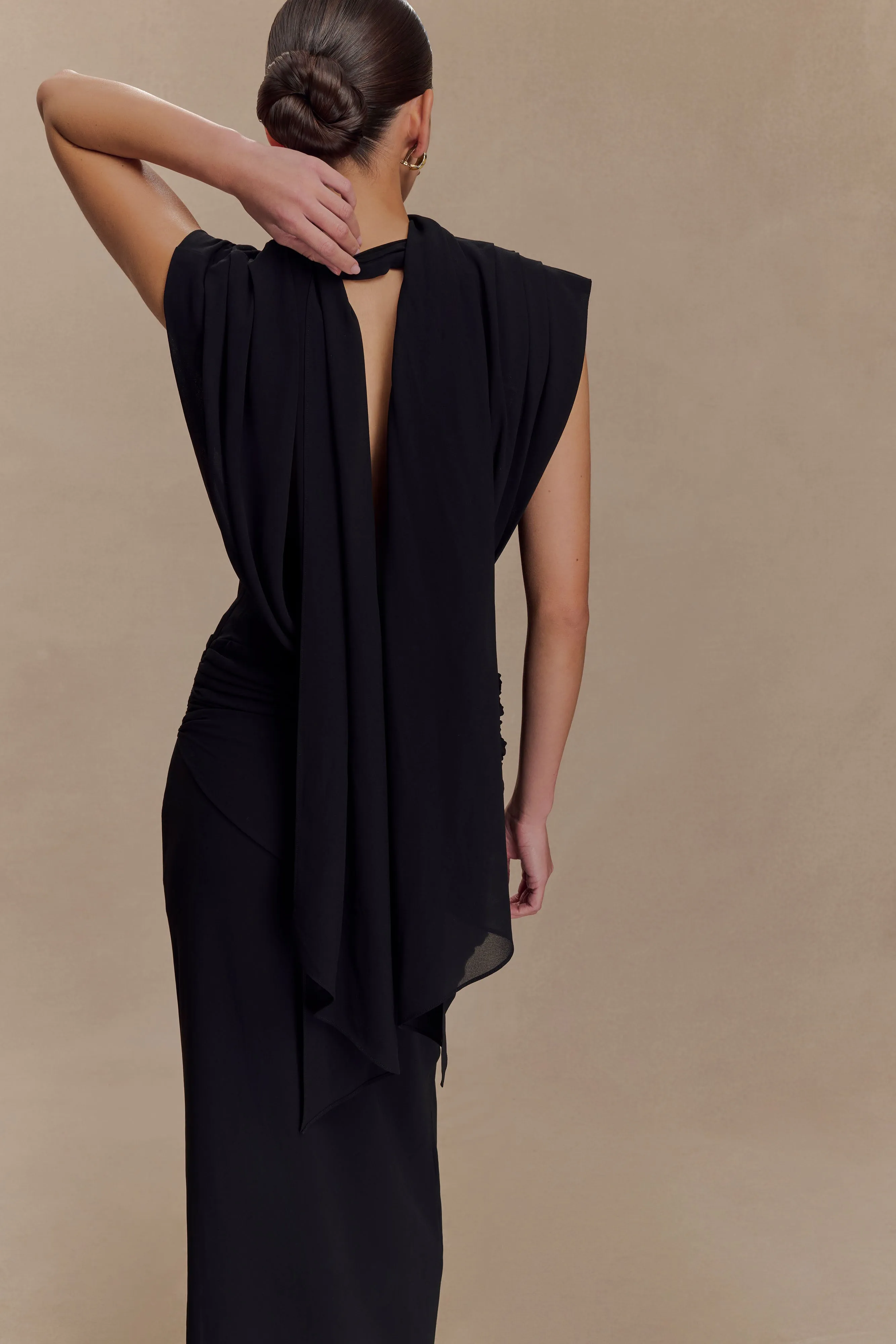 Casual day-to-night piece Skin-friendly Giulia Chiffon Draped Maxi Dress - Black