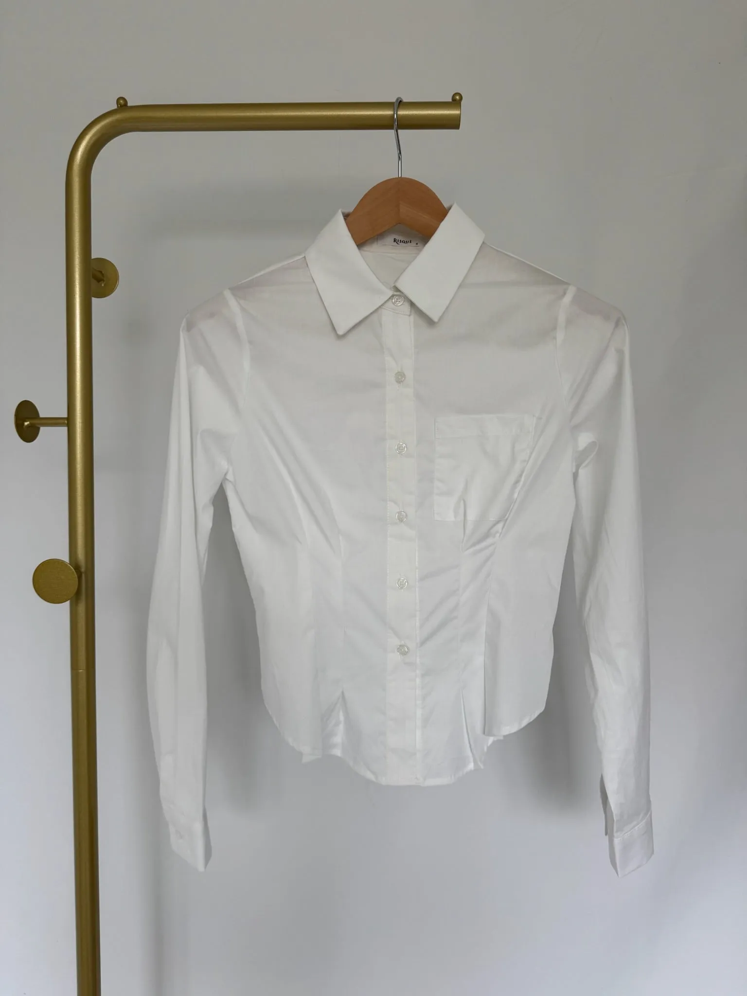 GROUNDED Shirt Cocktail Event Seamless Shoulder Construction