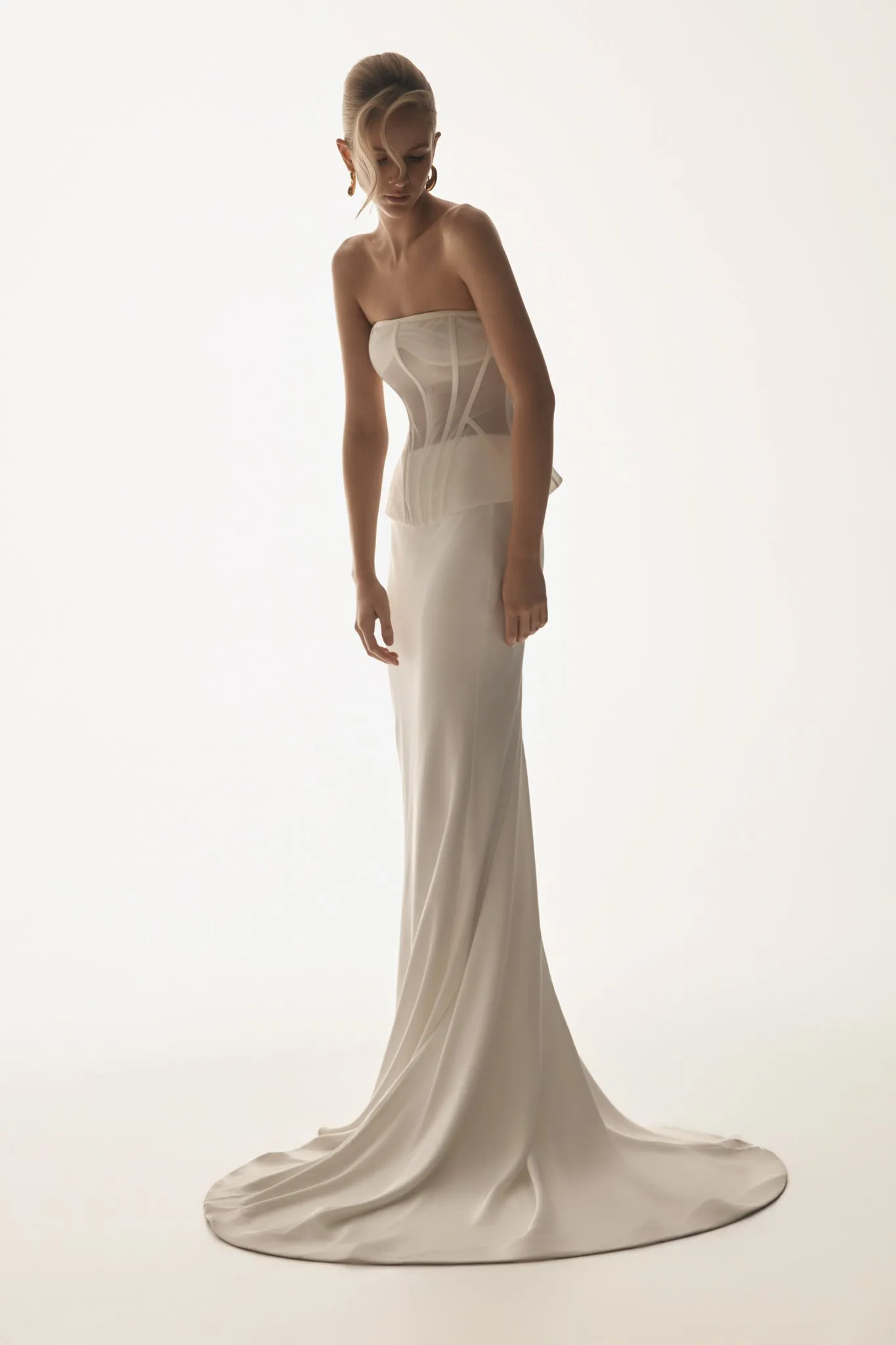 Zoe Structured Corset - White AntiPill Surface AllPurposeWear