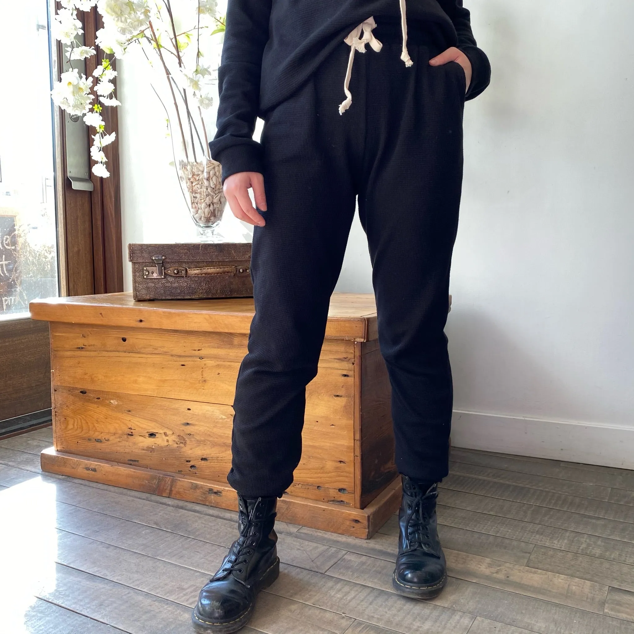 LOGAN Waffle Joggers Rayon drape