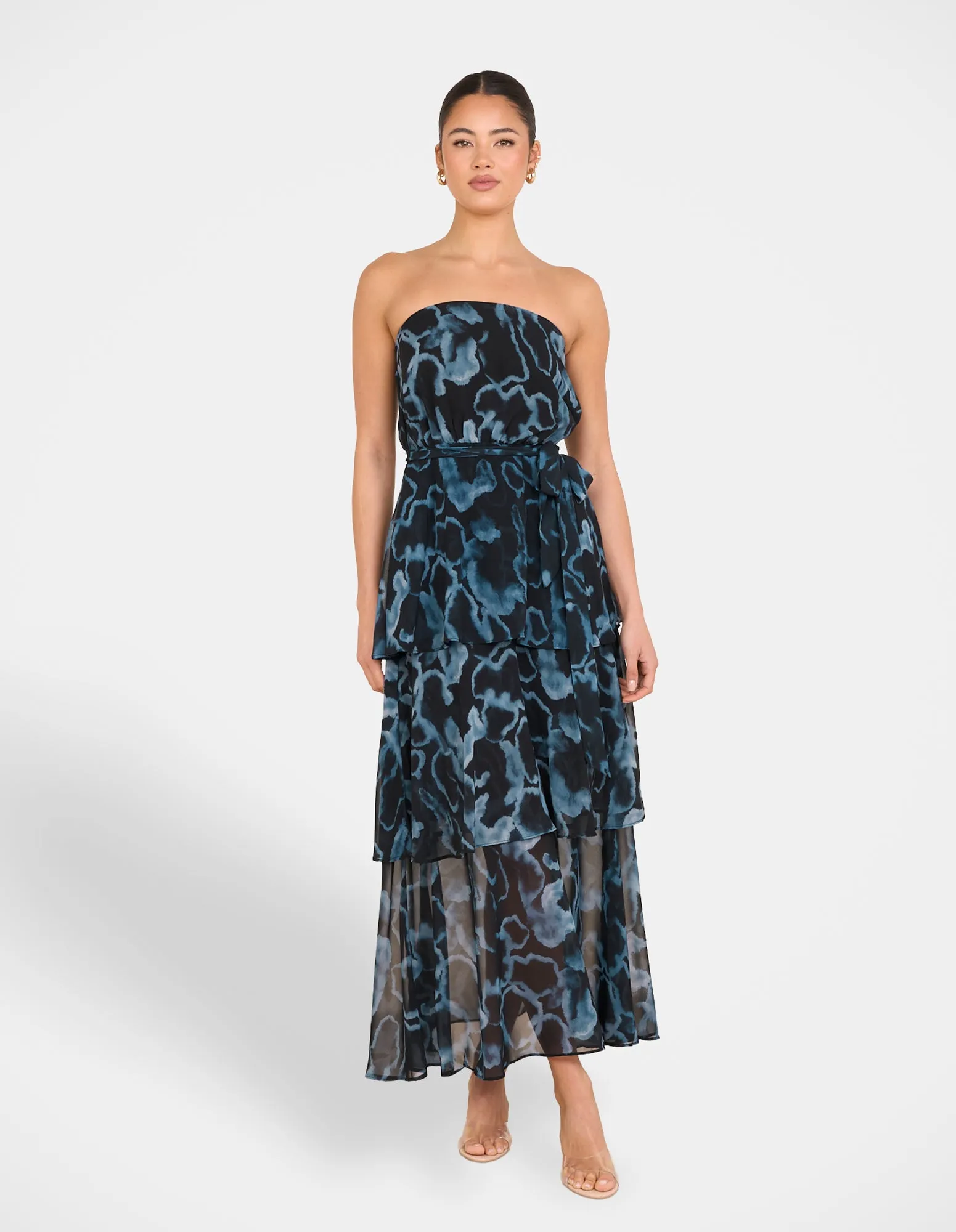 Vallia Tiered Maxi Dress Detachable-Detail Smooth Design