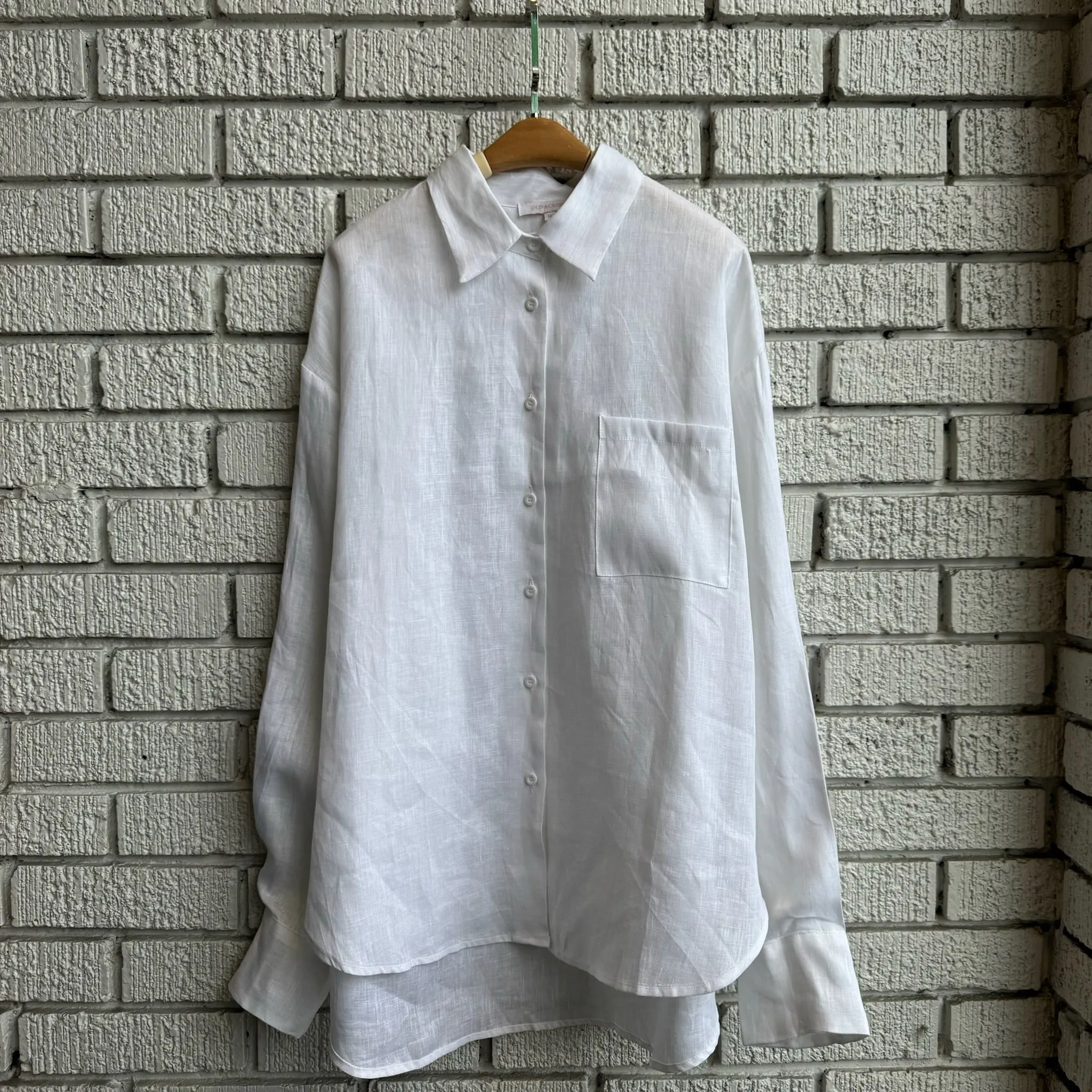 VISIONARY Linen Shirt Trendsetting Design Clean Edge Trim