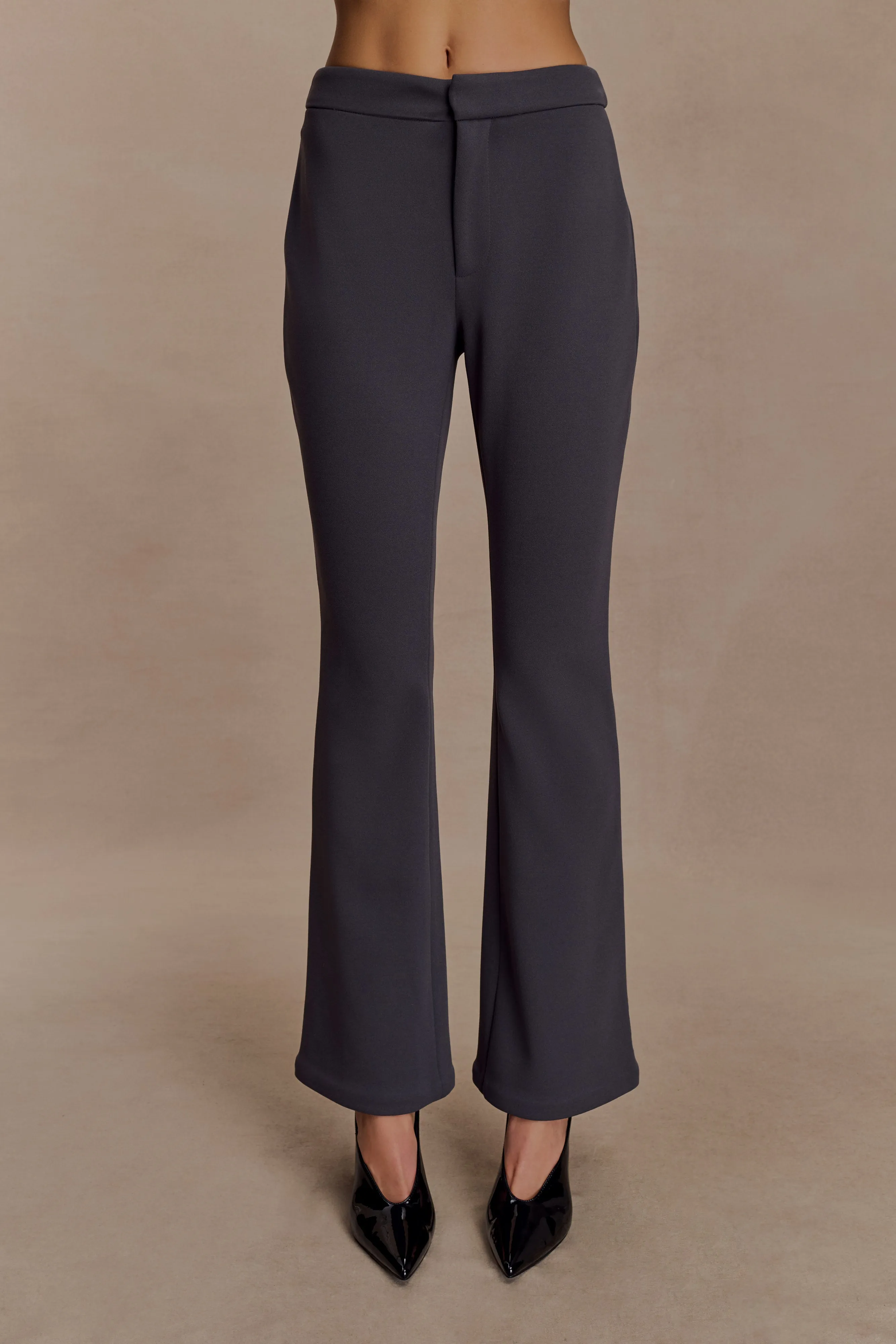 Day Adventure Sporty Stretch Fit Marion Fit And Flare Pant - Charcoal Shadow