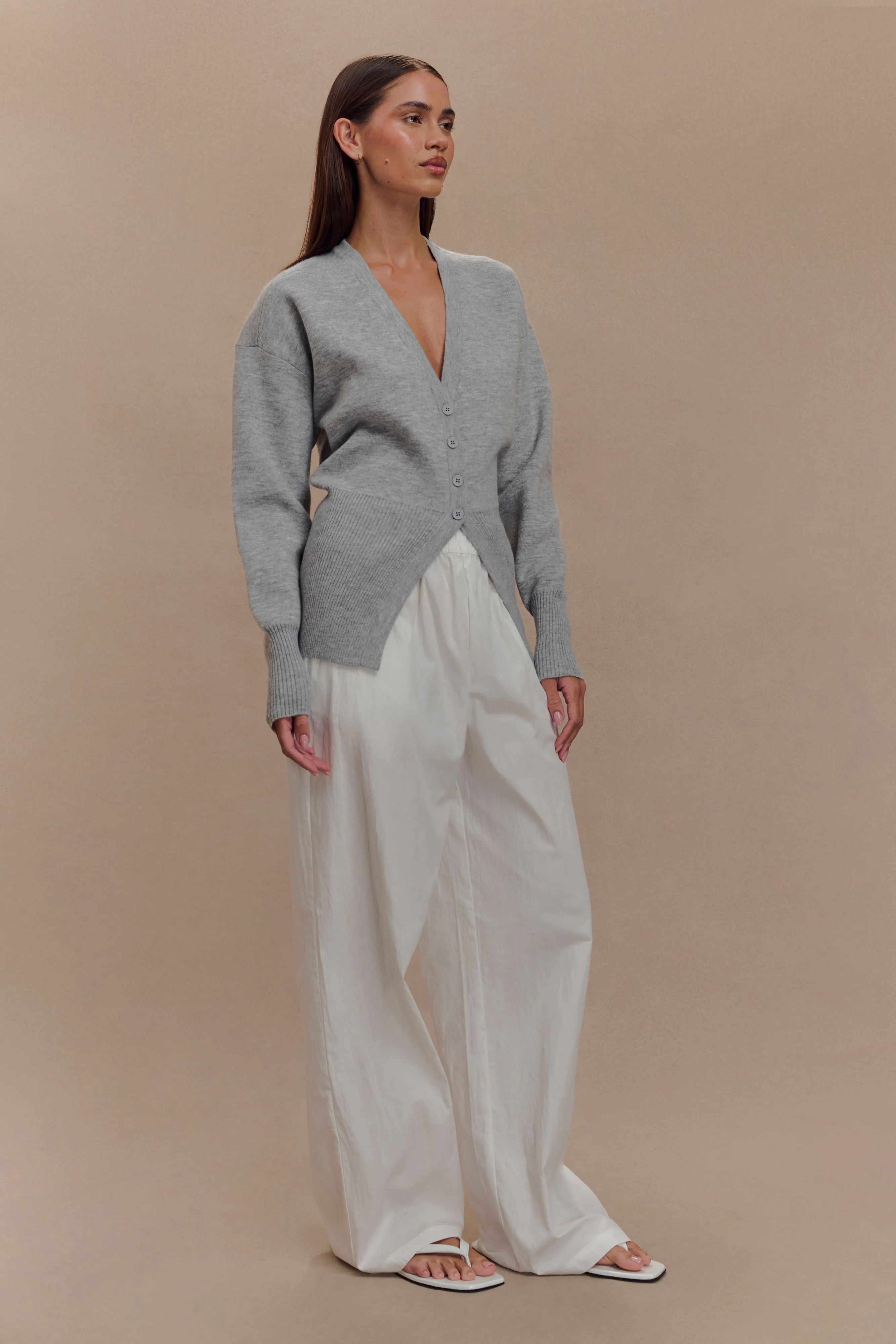 Soft Shell Material Compact Design Alexia Buttoned Oversized Cardigan - Grey Marle