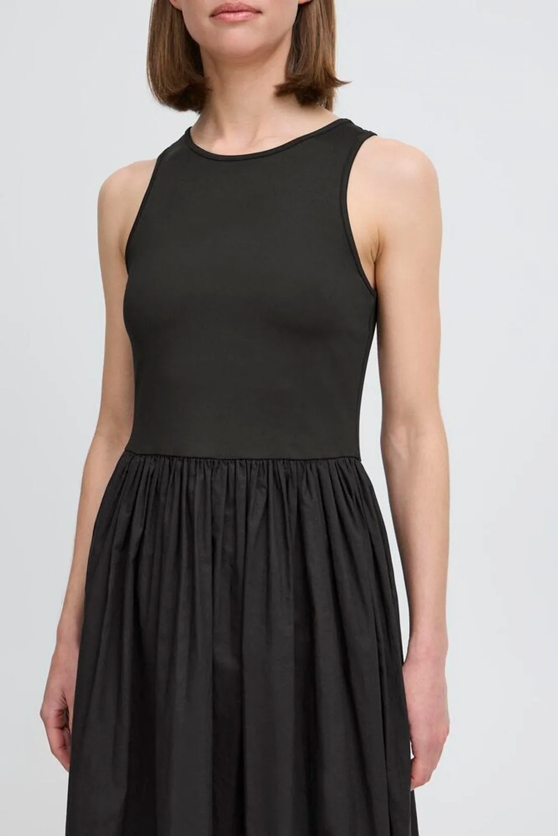 Comfy Layers XALMA DRESS