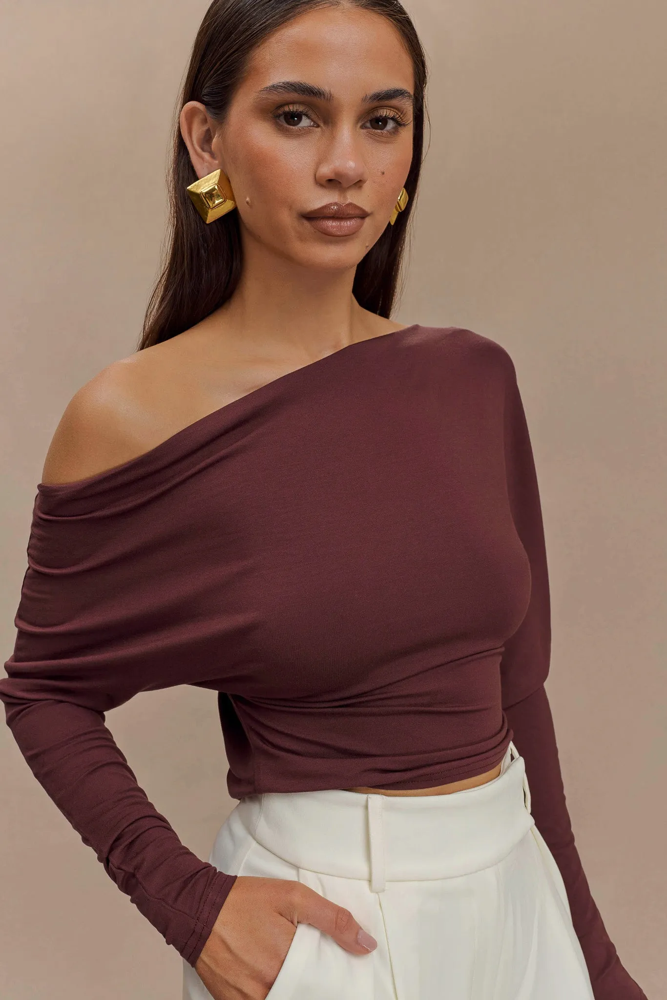 Lightweight Yasmin Asymmetrical Long Sleeve Top - Mahogany