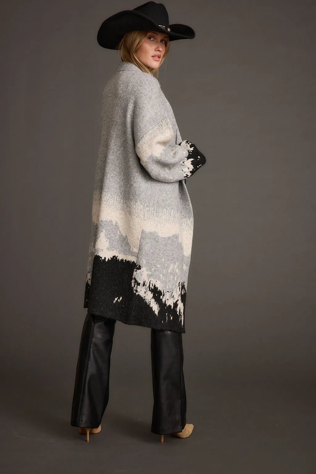 Breathable Linen Blend Active Look Yellowstone Printed Duster Cardigan